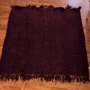 Fringed Burgundy Throw Blanket